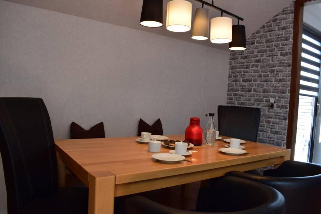 Ferienwohnung Koelbel Familienurlaub In Der Natur Schmallenberg Exterior foto